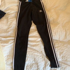 Adidas leggings